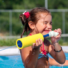 Load image into Gallery viewer, Water Gun for Kids - Super Soaker Water Gun Foam Blaster Pack of 4 - Water Blaster Soaker Gun - Foam Water Shooter 11-19’’ with Animal Figures - Water
